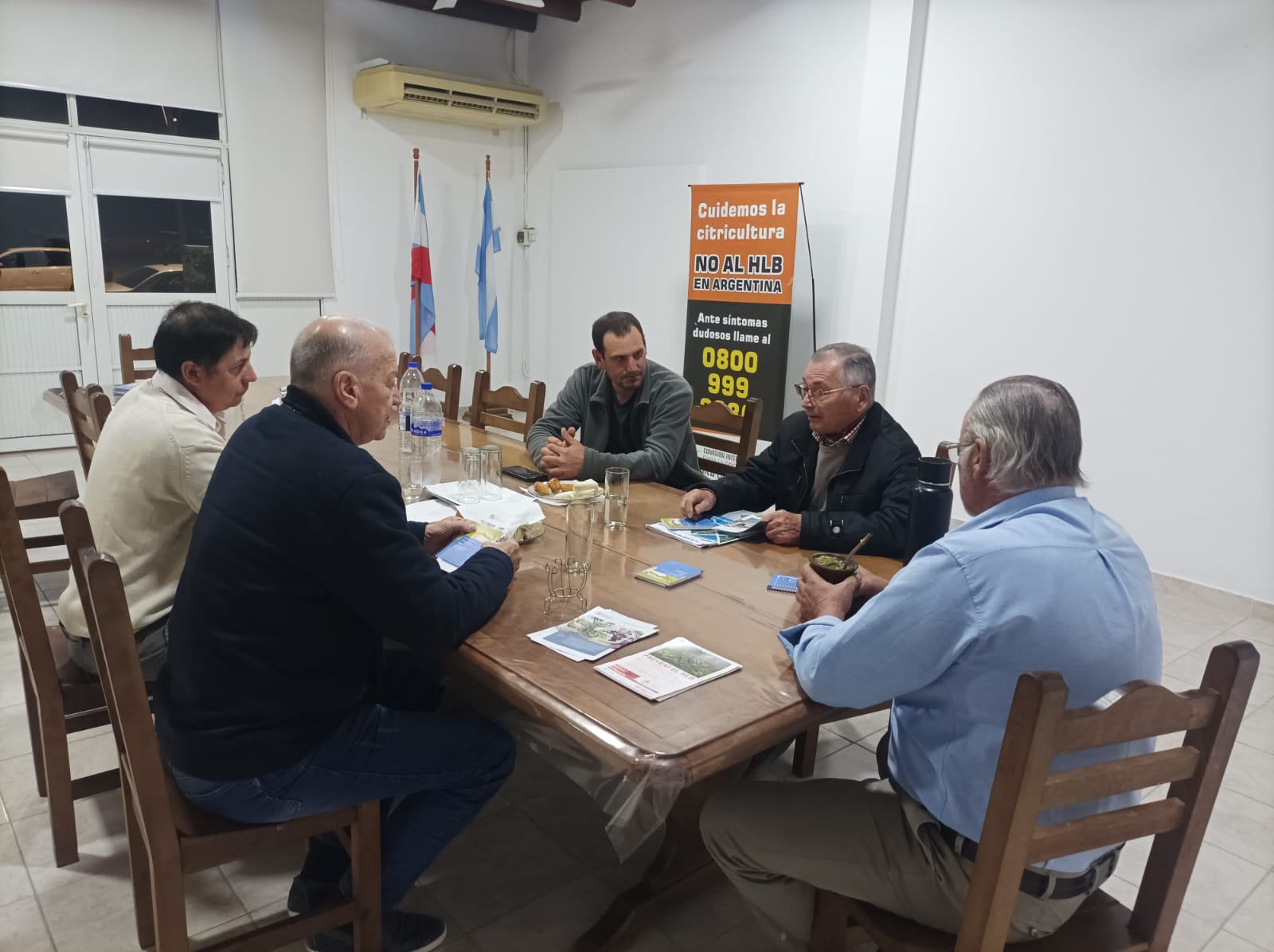 La Asociación de Citricultores de Federación le planteó el problema del HLB en la región a directores de CAFESG