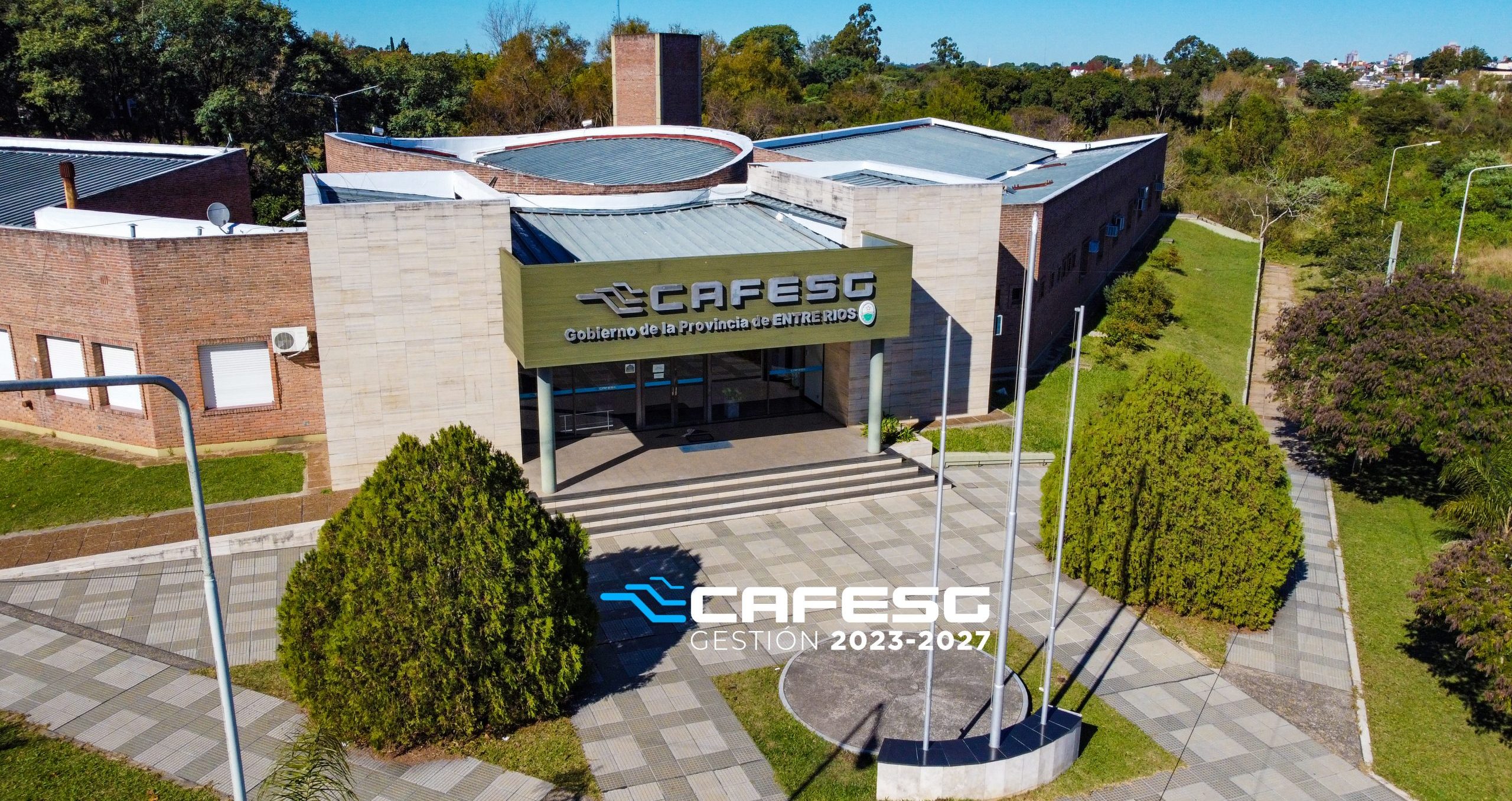Reparación de Vereda Exterior e Impermeabilización en Fachada Cafesg – Ciudad de Concordia – Departamento Concordia – Provincia de Entre Ríos